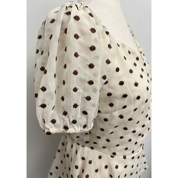 Blu pepper Chocolate Brown Polka Dot Peplum Top Women’s Sz M Semi-Sheer Sleeves - Picture 4 of 8